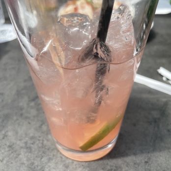 MadMacs - I wish I wasn't so greedy but here's what's left of my Pomegranate Margarita lol - New American Near Me - Newark, Delaware