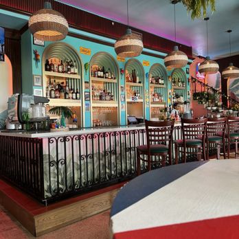 Alma Cubana - Cuban Near Me - Miami Beach, Florida
