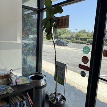 Hooked On Coffee - Coffee & Tea Near Me - Whittier, California