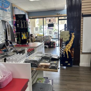 Plaza Mail Center - Store is always clean. - Notaries Near Me - Oxnard, California Plaza Mail Center - Store is always clean. - Notaries Near Me - Oxnard, California