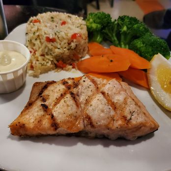 Biscuits & Blues - Grilled salmon fillet - Jazz & Blues Near Me - San Francisco, California Biscuits & Blues - Grilled salmon fillet - Jazz & Blues Near Me - San Francisco, California