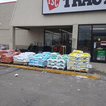 Tractor Supply - Home & Garden Near Me - Bad Axe, Michigan