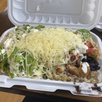 Bubbakoo's Burritos - Crispy Chicken Bowl with brown rice, black beans, tomatoes, lettuce, sour cream and cheese - Tex-Mex Near Me - Jersey City, New Jersey