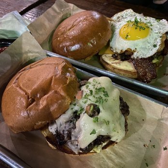 Burger Bench - Looks amazing!! - American Near Me - Escondido, California Burger Bench - Looks amazing!! - American Near Me - Escondido, California