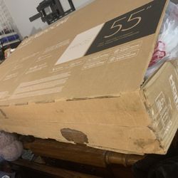 ABC Warehouse - Water mark on box and smashed corner. The box is dirty and looks like it hasn't been treated well