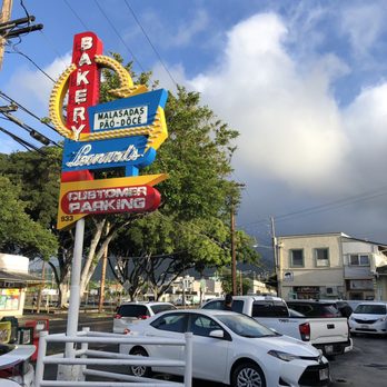 Leonard's Bakery - Outside - Bakeries Near Me - Honolulu, Hawaii