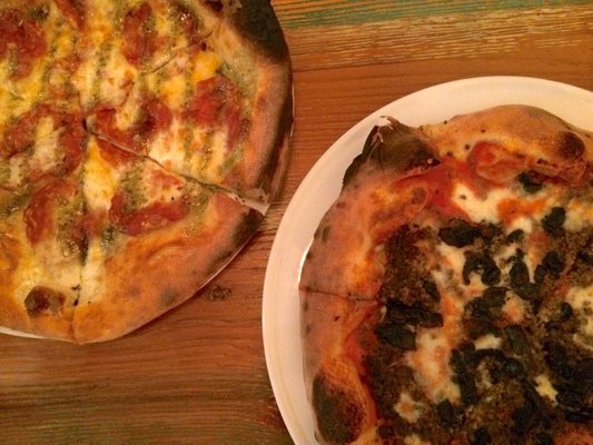Vagabond Pizza by null