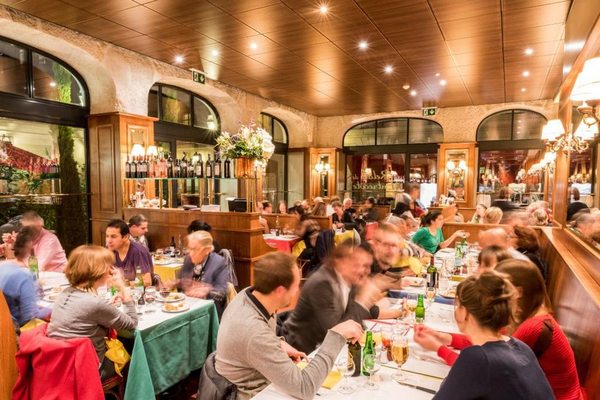 Le Relais de l'Entrecôte by null