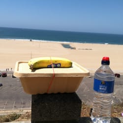 Statue of Santa Monica - Great spot for take out lunch