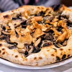 Veratina - Wood fired pizza