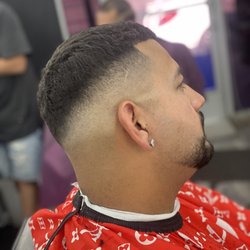 Willy’s Barbershop - Haircuts by Jayy
