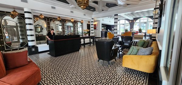 Hotel Californian by null