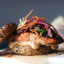 Three Brothers - New salmon burger