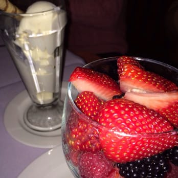 Henrietta's Table - Fruit and Yogurt Dessert - New American Near Me - Cambridge, Massachusetts