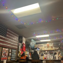 Porky's Pride Smoke House