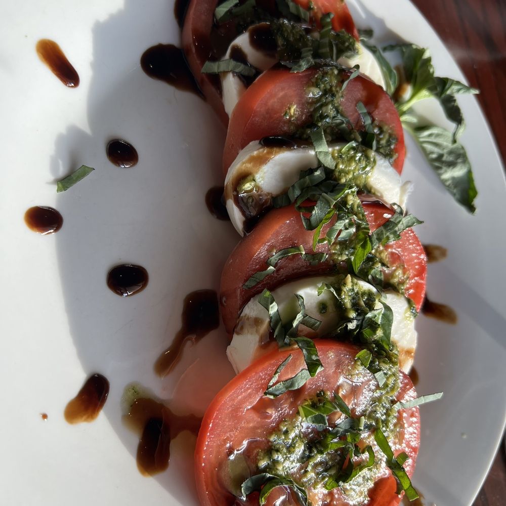 Caprese salad Caprese salad