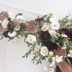 Sage Flowers - Bouquets of burgundy and white flowers