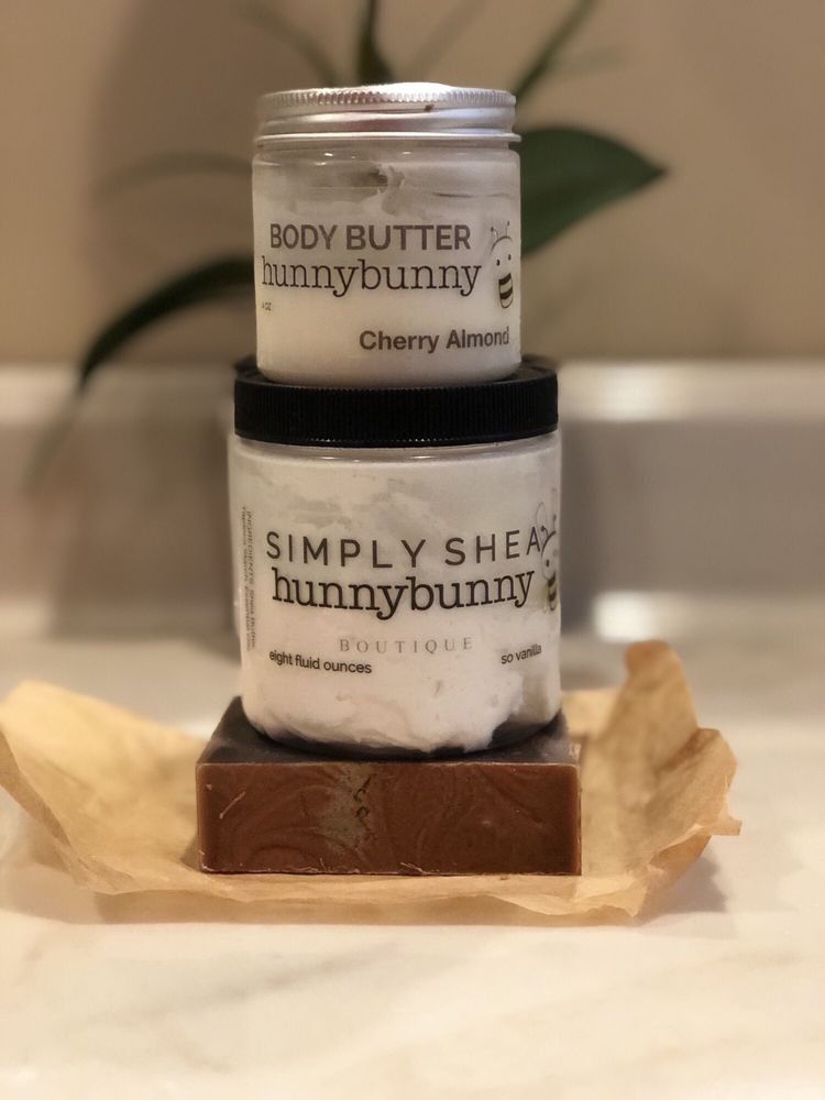 Hunnybunny Boutique Logo