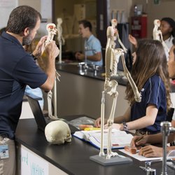Linfield Christian School - Biomedical Sciences Academy