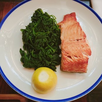 Cafe Fiorello - salmon $27 - Italian Near Me - New York, New York