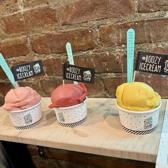 Tipsy Scoop - I scoop (small) - Ice Cream & Frozen Yogurt Near Me - New York, New York