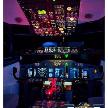 Pilot Flight Center Hamburg - Cockpit Boeing 737 NG - Flight Instruction Near Me - Hamburg, HH Pilot Flight Center Hamburg - Cockpit Boeing 737 NG - Flight Instruction Near Me - Hamburg, HH