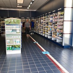The Vitamin Shoppe - Picking up some CBD & creatine products.