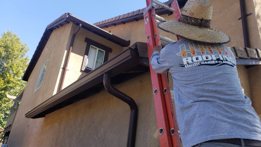 Slide of Hart Roofing