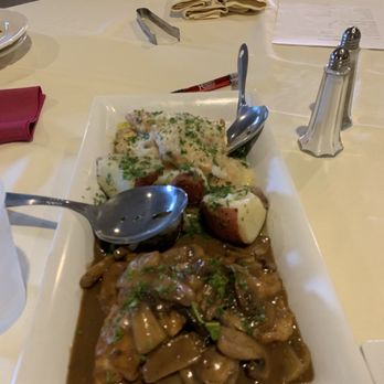 Remo's Catering - Chicken Romano and chicken Marcella with red skin potato's - Caterers Near Me - Pittsburgh, Pennsylvania