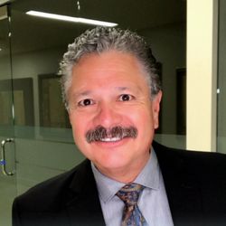 Oscar Sanchez - Century 21