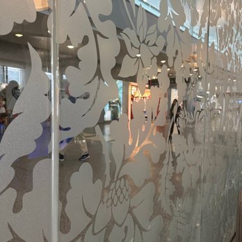 British Airways Lounge - Through the glass - Airport Lounges Near Me - Philadelphia, Pennsylvania British Airways Lounge - Through the glass - Airport Lounges Near Me - Philadelphia, Pennsylvania