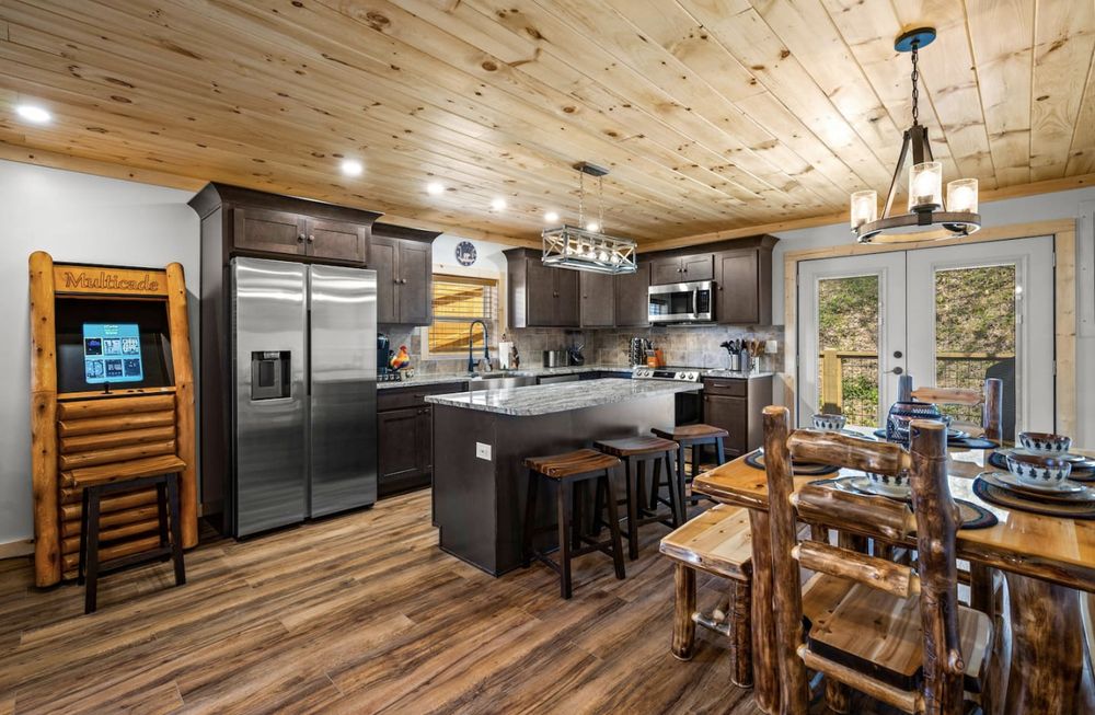 Slide of Canales Construction