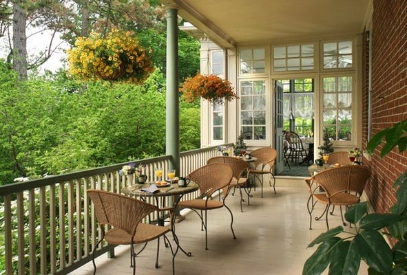 Lafayette Inn by null