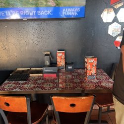 Finas Trattoria