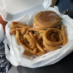 Papa G's Old Fashioned Hamburgers - Double G's Cheeseburger Fries & Rings