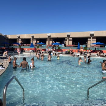 HQ2 NIGHTCLUB BEACHCLUB - Updated May 2026 - 68 Photos & 95 Reviews - 500  Boardwalk, Atlantic City, New Jersey - Dance Clubs - Phone Number - Yelp