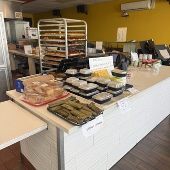 Pampanga's Bakery Artesia - Bakeries Near Me - Artesia, California