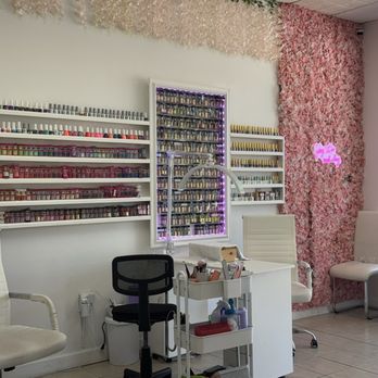 T & T Nail Salon - Nail Salons Near Me - Biloxi, Mississippi T & T Nail Salon - Nail Salons Near Me - Biloxi, Mississippi