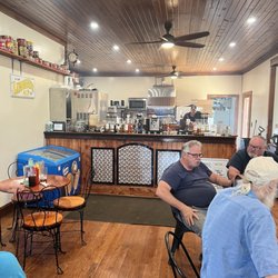 Wisconsin Street Trading Post Gift Shoppe and Travel Plaza - Soda Fountain and grill area