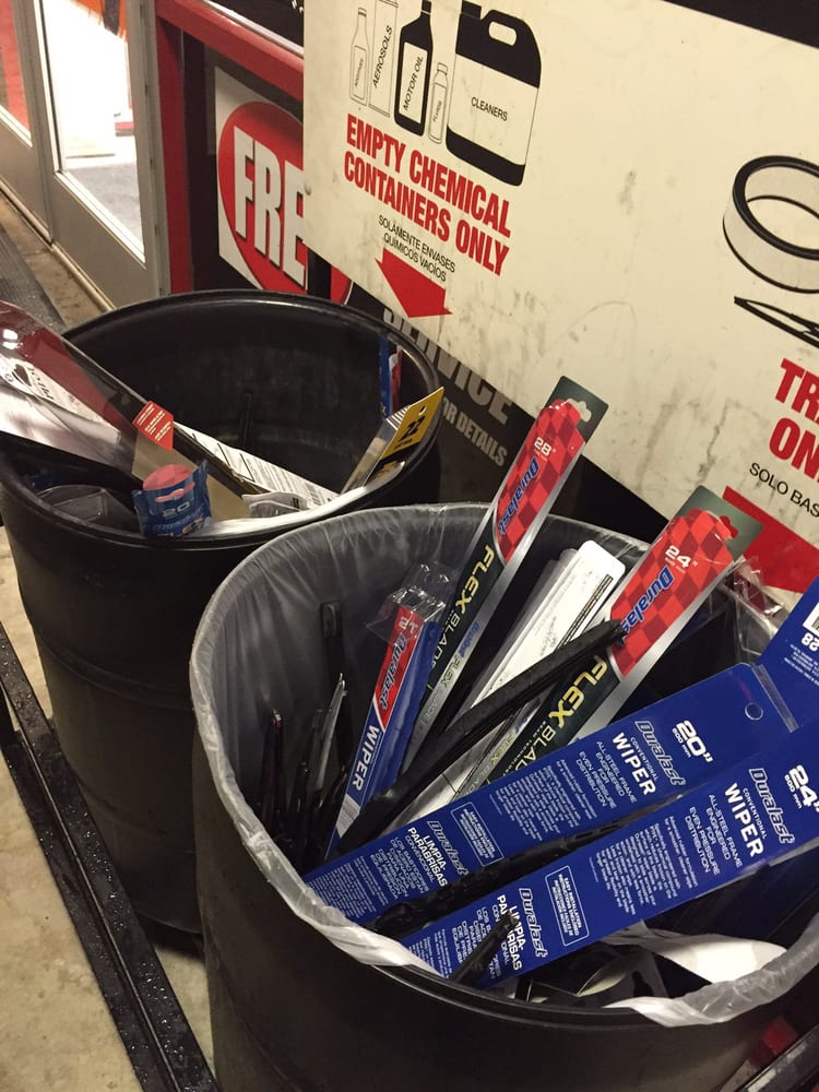 AUTOZONE AUTO PARTS Updated 2024 24 Reviews 4195 Van Buren Blvd