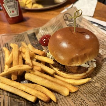 Leilani's On The Beach - Sloppy Ozzy with fries - Seafood Near Me - Lahaina, Hawaii Leilani's On The Beach - Sloppy Ozzy with fries - Seafood Near Me - Lahaina, Hawaii