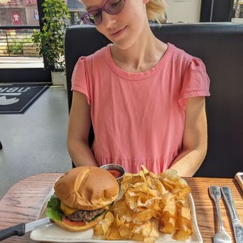 Nolabelle Kitchen + Bar - Cheese burger - Burgers Near Me - Mankato, Minnesota Nolabelle Kitchen + Bar - Cheese burger - Burgers Near Me - Mankato, Minnesota