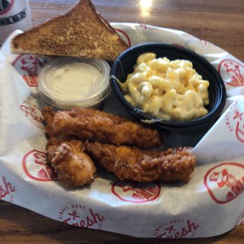 Slim Chickens - Chicken Wings Near Me - Fayetteville, Arkansas