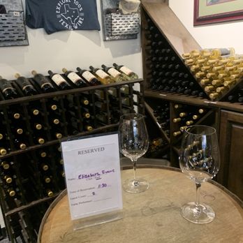 Bingham Family Vineyards - Tasting - Wineries Near Me - Grapevine, Texas