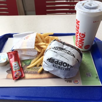 Burger King - Halloweenmenü - Fast Food Near Me - Vienna, 9