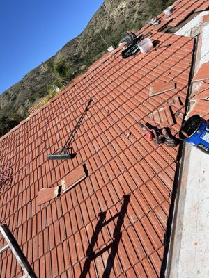 Jose Cruz's Roofing and Construction Logo