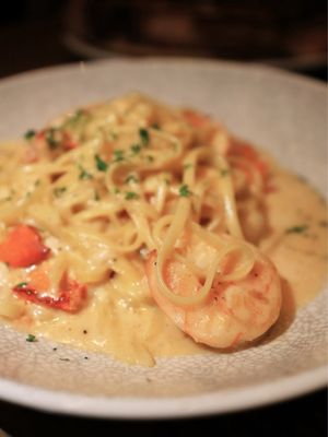 THE GOLDFINCH - Updated January 2025 - 1252 Photos & 559 Reviews - 2000