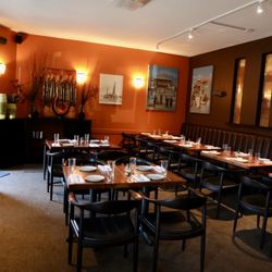 Rara - Rara Interiors with a welcoming ambience