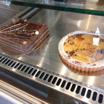L'Artisan - Chocolatiers & Shops Near Me - Montreal, Quebec