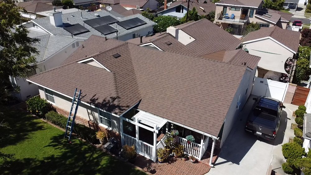 Slide of Major League Roofing